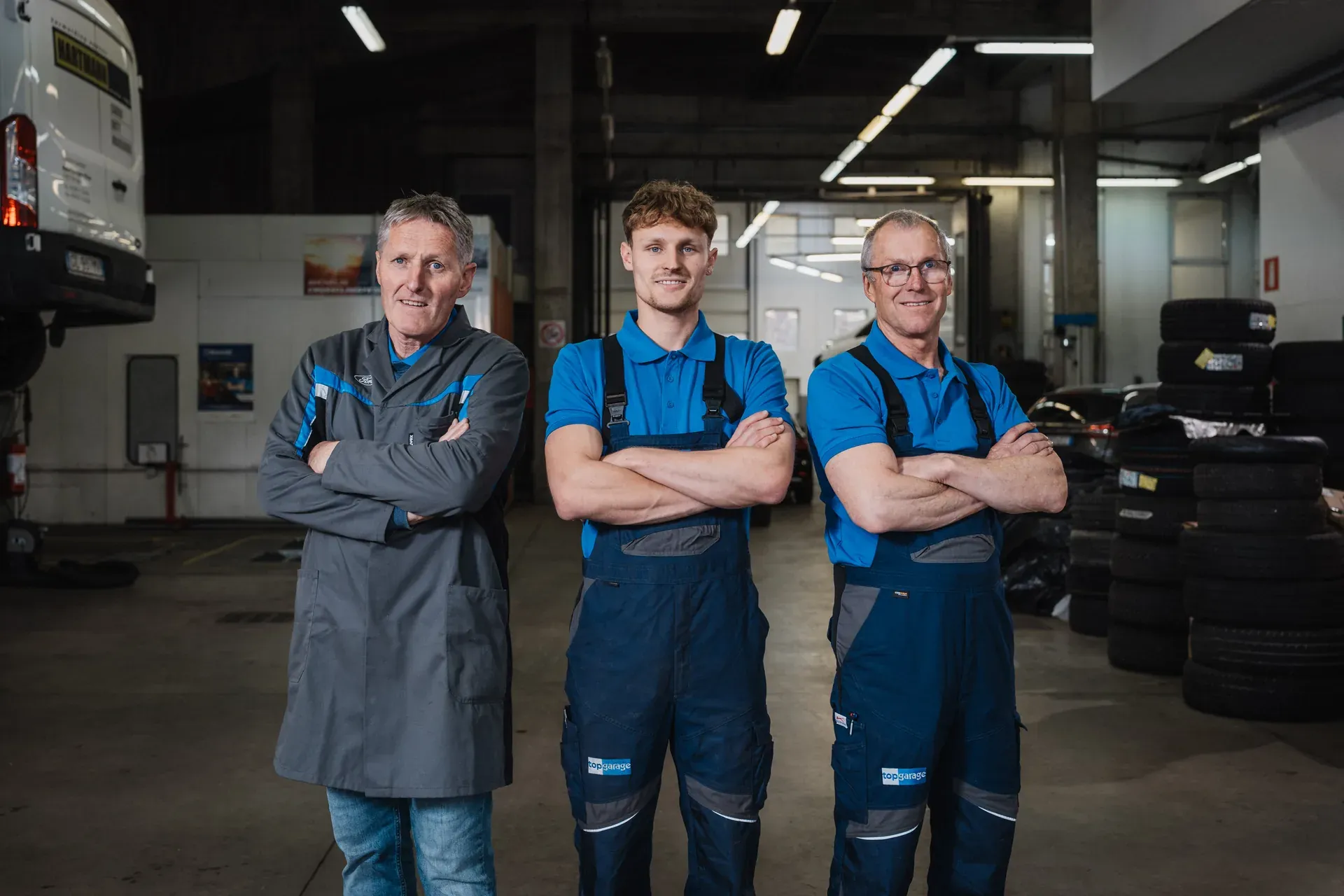Team dell’officina Top Garage